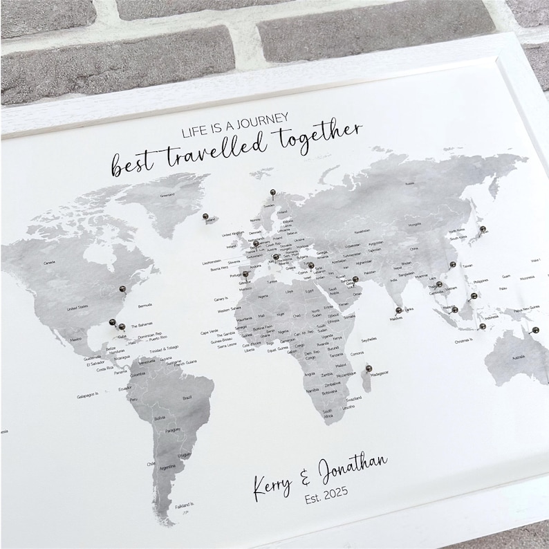 Custom grayscale monochrome push pin world map, small personalised canvas pinboard, wanderlust adventure travel map, minimalist modern décor Bild 1