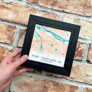 Zijde verjaardagskaart met aangepaste tekst, ingelijste aquarel zijden kaartkunst, elke locatie, cadeau 4e 12e huwelijksverjaardag, lijst 5 x 5 inch