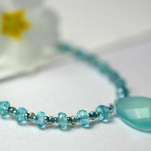 Chalcedony and apatite gemstone necklace image 2