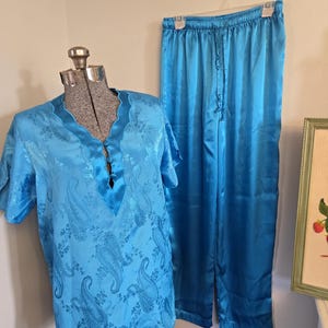 Vintage Erika Taylor Silky Blue Pajama Set