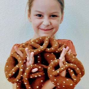 Crocheted pretzels - 5 pieces - for the grocery store :)