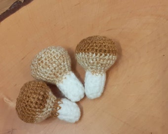 3 pieces of mushrooms - children's kitchen/shop