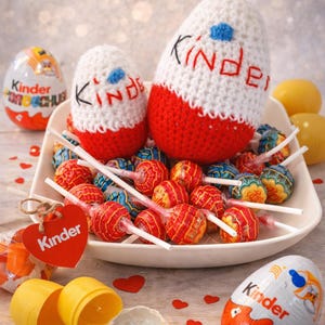 Ü-Eier gehäkelt - Crochet Toy Eggs – Handmade Surprise Eggs