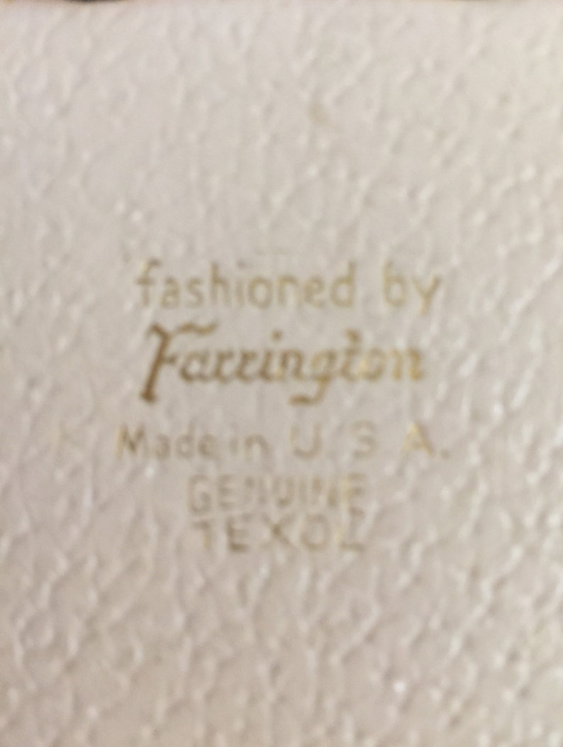 Victorian Couple Jewelry Box Fashioned by Farrington Made in the USA Mid Century Pink Jewelry Box