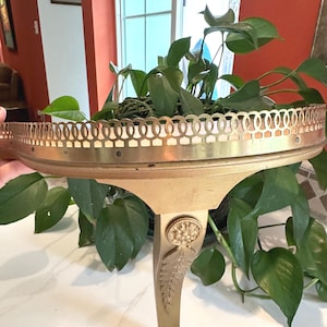 Hollywood Regency Shelf
