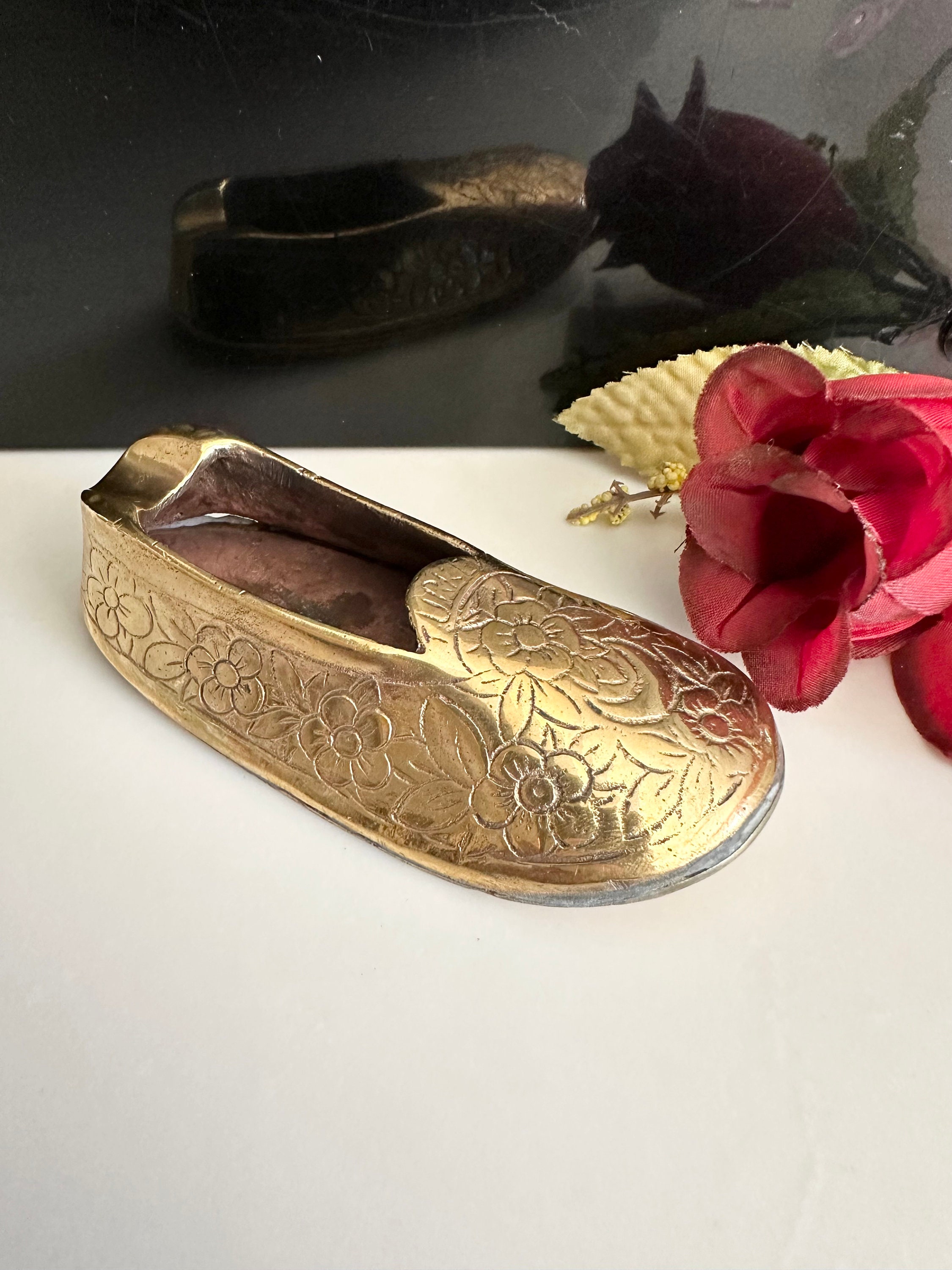 Handmade SHOES FORMEN 中古　言の葉の庭 スニーカー・紳士靴 - 靴工房MAMMA【公式ページ】(Shoemeker MAMMA)