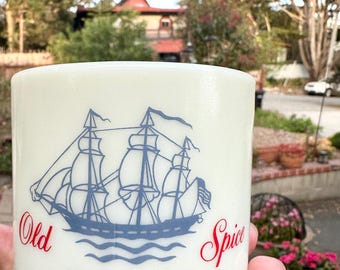 1960er Jahre Alter Gewürz-Milchglas Rasierbecher – Shulton Inc., Cifton, NJ