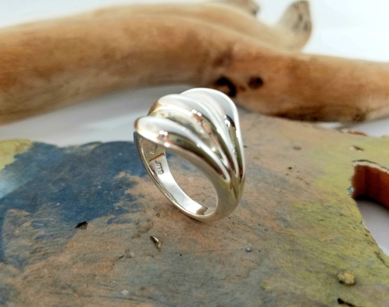 Trinity Radiance: Sterling Silver Triple Loop Statement Ring image 6