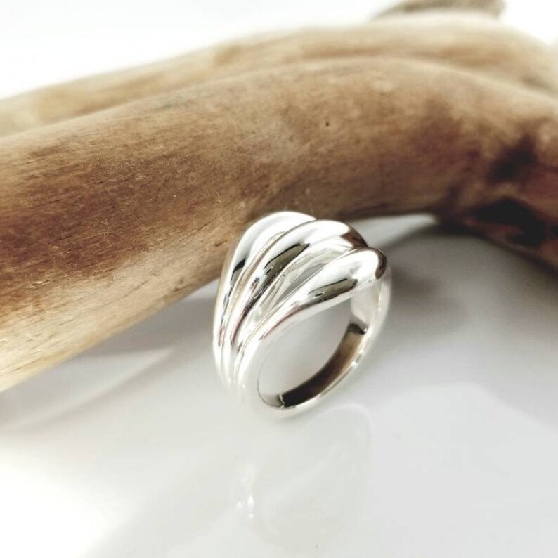 Trinity Radiance: Sterling Silver Triple Loop Statement Ring image 8