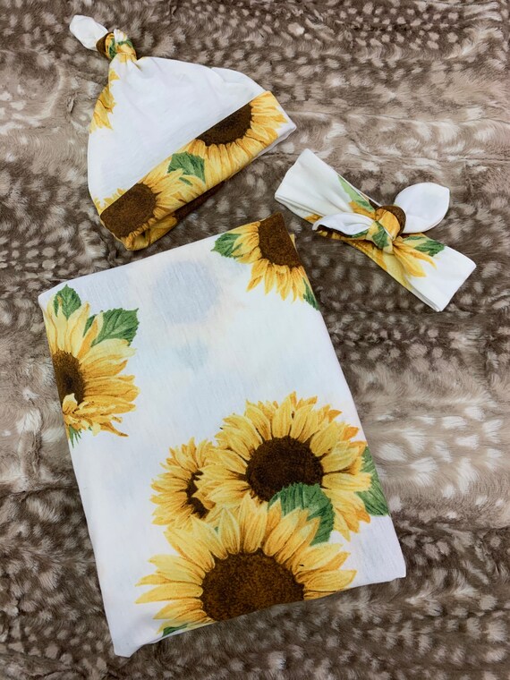Newborn Sunflower Swaddle Blanket and Knot Hat Set Receiving Blanket Baby Coming Home Outfit Baby Shower Gift Newborn Pictures Etsy Canada