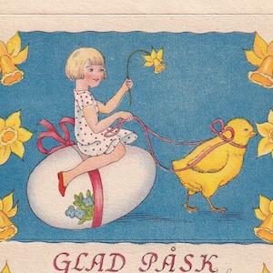 Glad Påsk / Happy Easter 1925/30 - 素敵な古いスウェーデンの挨拶 2 つ折りシステム カード - 女の子 水仙 ひよこ 卵 馬車 アールデコ ヴィンテージ ファッション