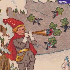 Anne Ch: Sjöberg -Feliz Año Nuevo desea 1918 -pequeña postal vintage sueca antigua -Niño duende tocando cuerno trompeta pájaro danza nieve de invierno