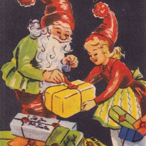 BK firmato dall'artista - Auguri di Buon Natale 1945 - Bella piccola cartolina vintage Svezia - Pacchetto regalo con Babbo Natale e ragazza folletto sigillo di cera