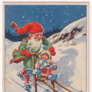 Curt Nyström - Auguri di buon anno 1943 - Bella piccola cartolina d'auguri svedese d'epoca - eprechaun Babbo Natale nano neve inverno slitta