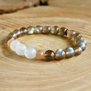 Healing Labradorite and Moonstone Wrist Mala Bracelet – Intuition & Protection – Ethical Gemstones