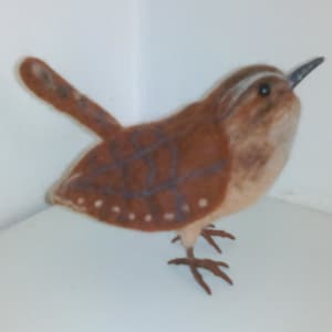 Felting bird Wren Wool bird Wren Needle felted birds gift for bird lovers Bird original art Room decoration  Realistic bird Wool sculpture
