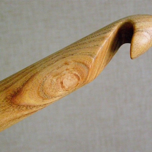 28mm giant crochet hook, Crochet hook, Giant crochet hook, Giant Knitting, extreme crochet hook.