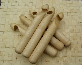 Giant Maple Wood Crochet Hook, 28mm Hand Carved Knitting Needle