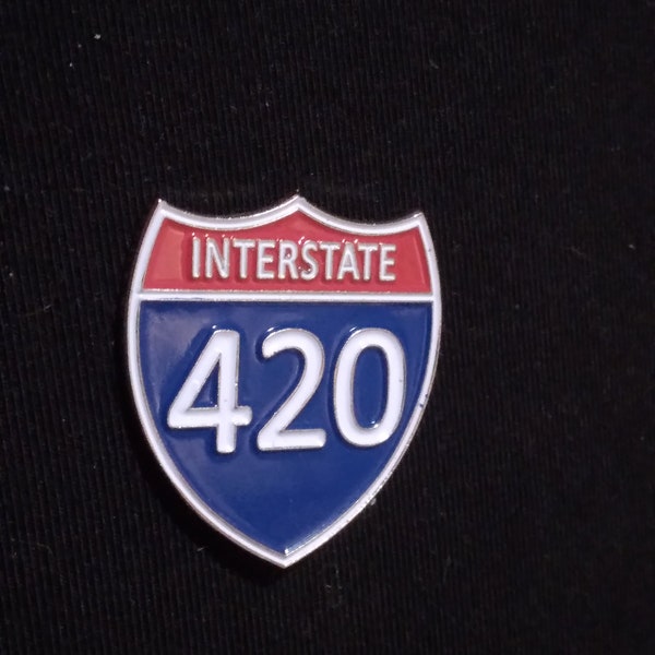 Interstate 420 enamel hat pin