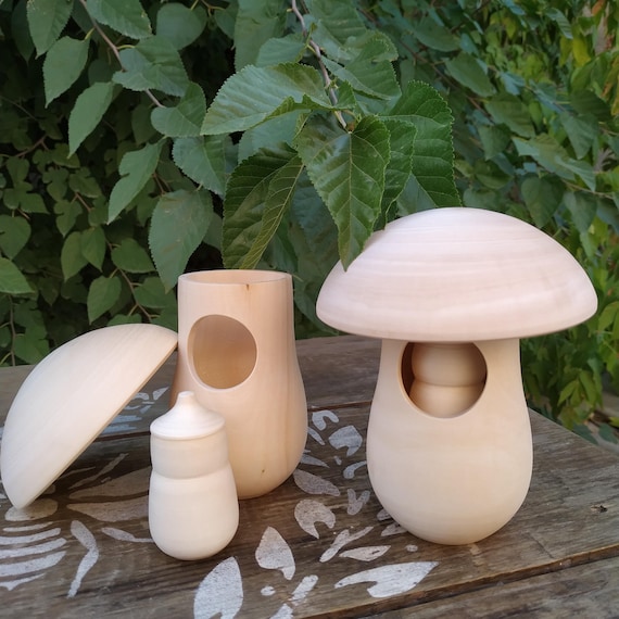 Wooden Mushroom with Gnome – Linden Wood Craft Blank for Painting & Play – 15 cm (5.9") Height