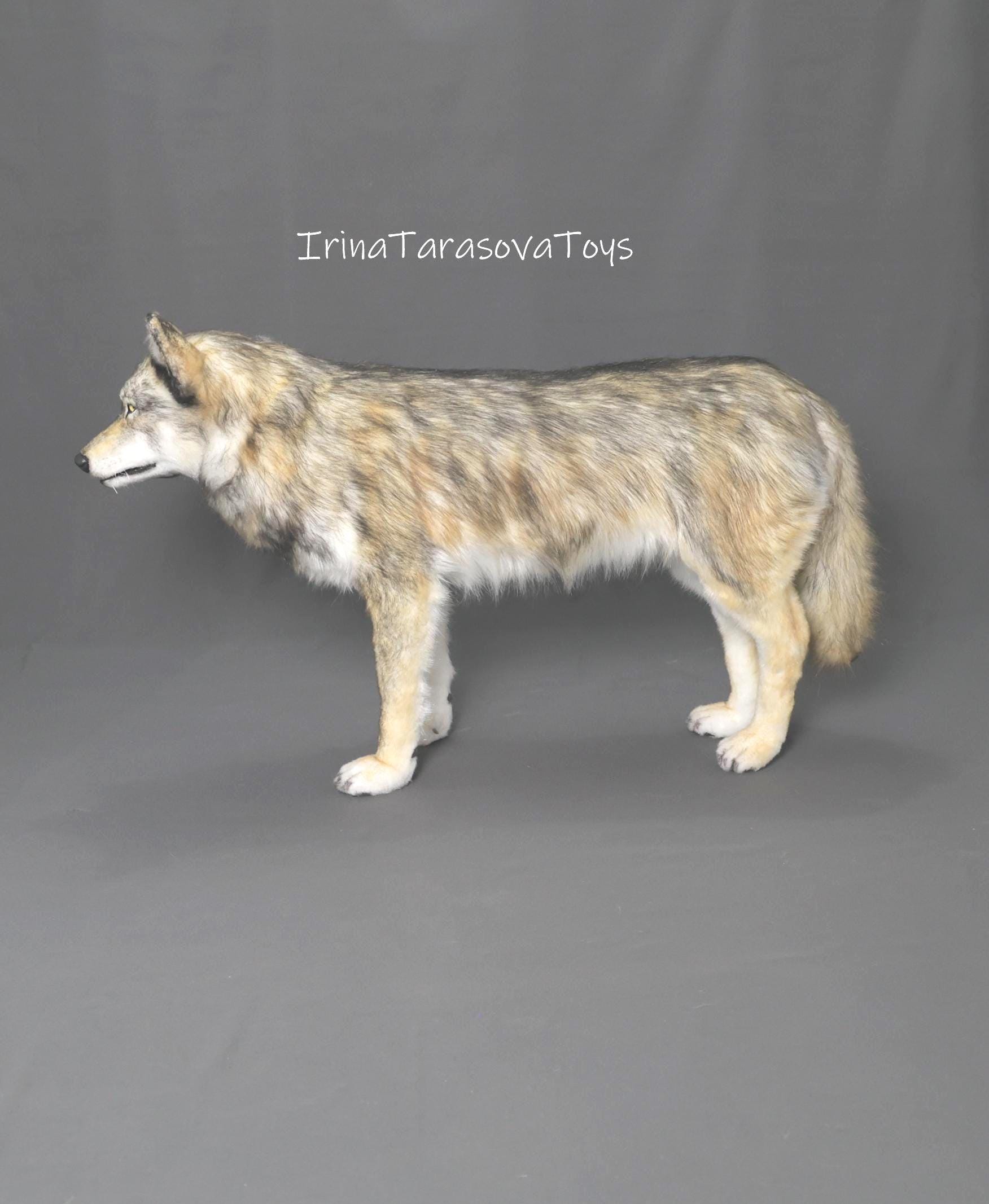 オオカミのリアルな動物のおもちゃ OOAK アートドール コピー 野生の犬