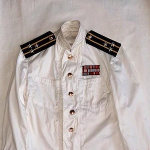 Paradejacke der sowjetischen Marine, Kapitän der 1. Ranci (M-43)