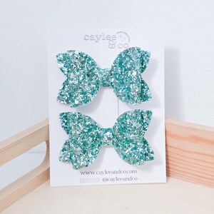 Seafoam Schweinchen Schleifen Set | Zopf-Haarbögen | Schweinchen Bogen Set | Mini Bögen | Haarspange | Mädchen Haarschleife | Glitzer Bögen