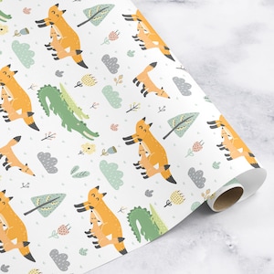 Rouleau de papier cadeau, crocodile et renard, papier cadeau contemporain pour enfants, fête des mères, fête des pères, maman et bébé