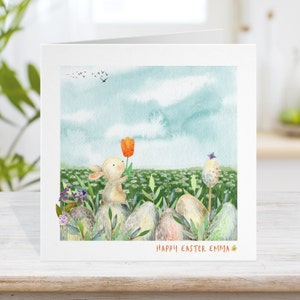 Tarjeta de Pascua - Tarjeta de felicitación personalizada con tulipán y conejo, tarjeta de conejito de Pascua, búsqueda de huevos para niños, nieta, nieto, liebre linda y bonita en acuarela