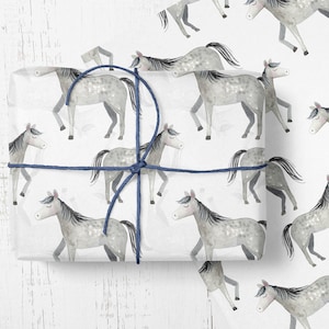 Rouleau de papier cadeau, cheval poney équin, emballer votre cadeau de sellerie pour cheval dans du papier pour chevaux, gris pommelé