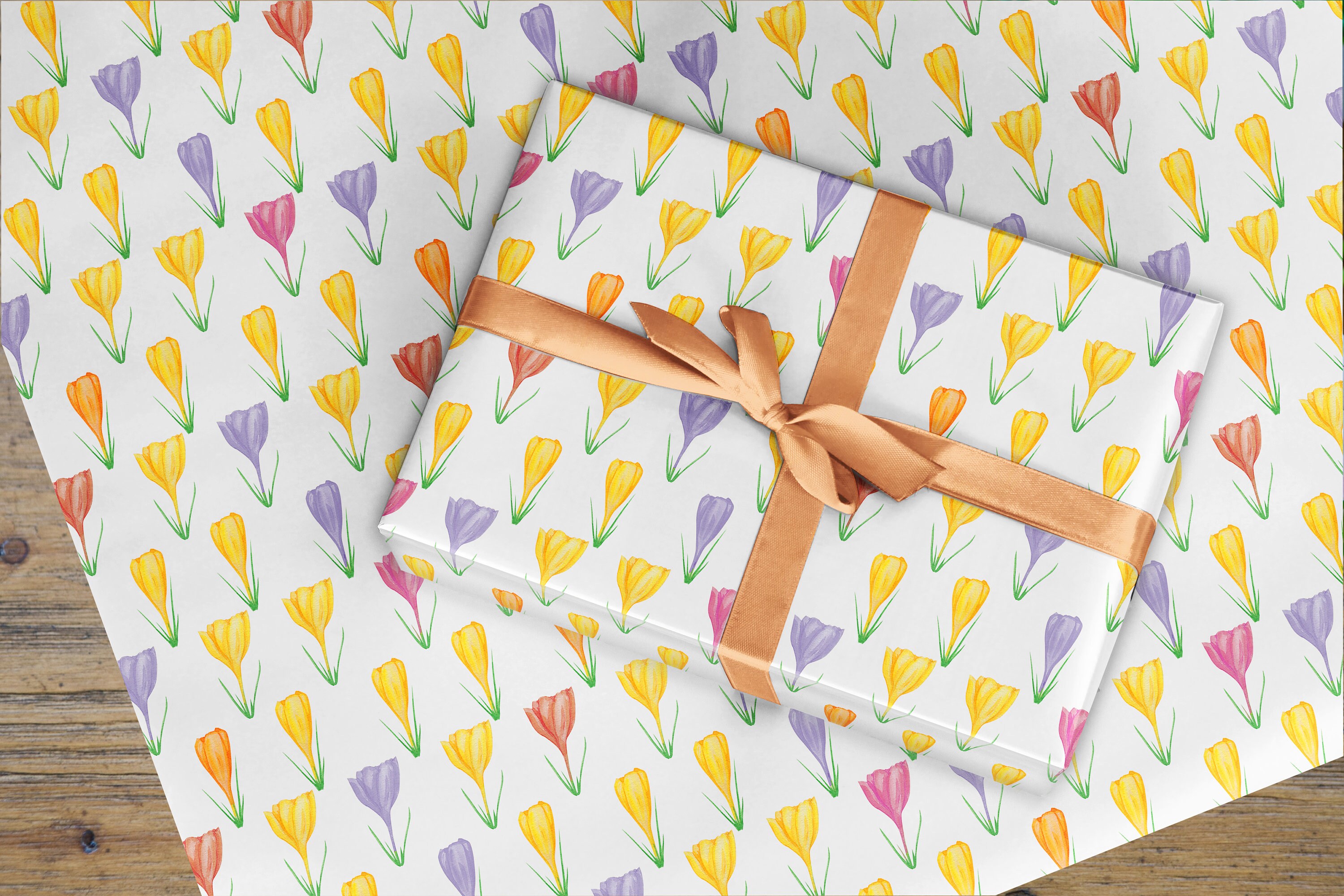 Buy Decorative leaves recycled wrapping paper: Delivery by Crocus