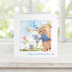 Carte 1er anniversaire lapin avec papier cadeau assorti - illustration aquarelle