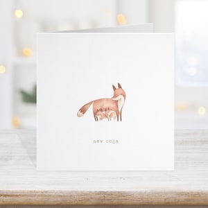 carte d'anniversaire jumelle, nouvelle carte bébé renard et carte bébés, jolie carte d'anniversaire personnalisée pour jumeaux aquarelle, fait un beau cadeau encadré.