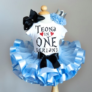 Alice in wonderland birthday outfit, Alice in Onederland birthday outfit