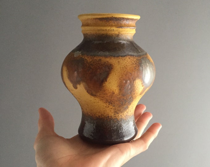 german pottery vase