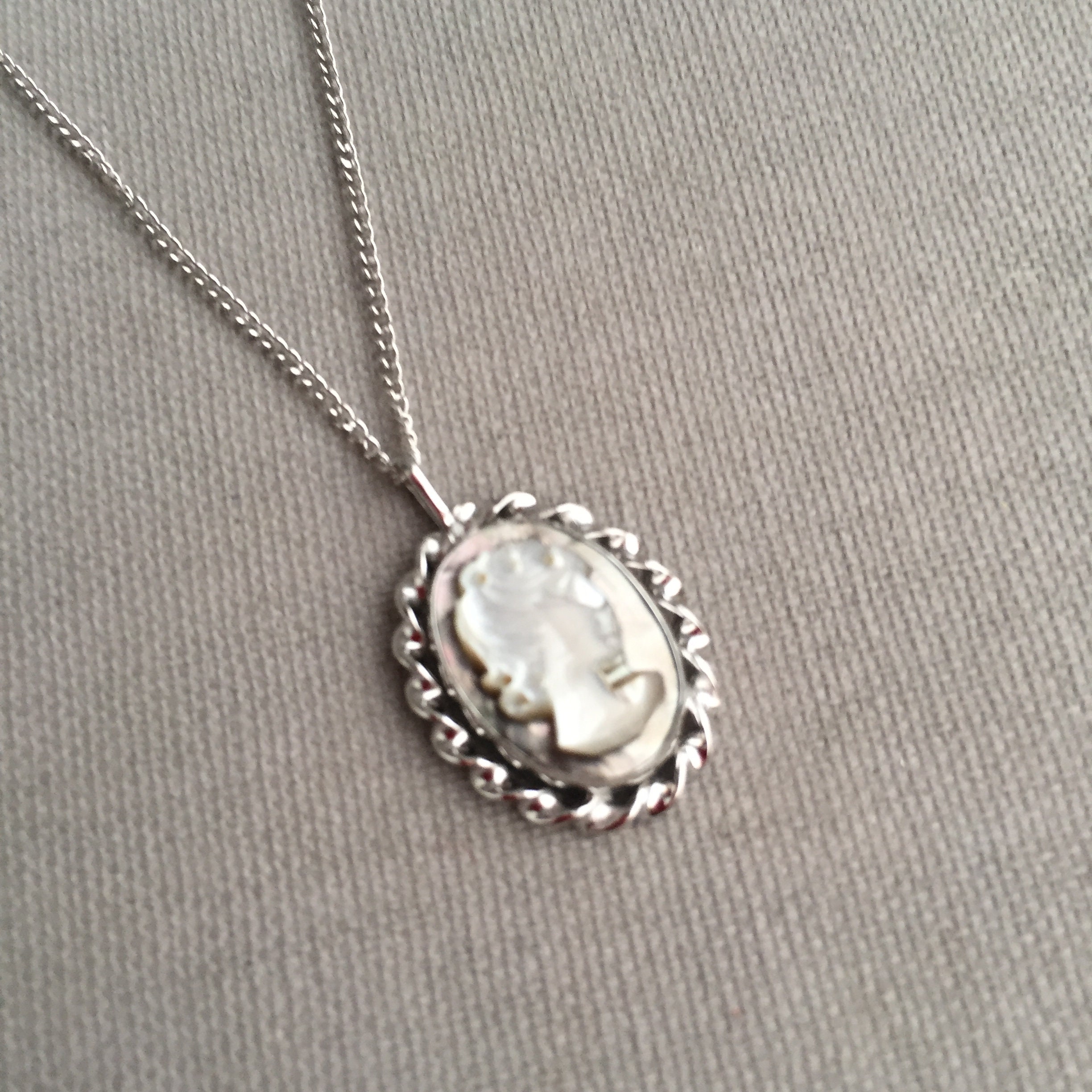 1960s cameo shell and silver necklace