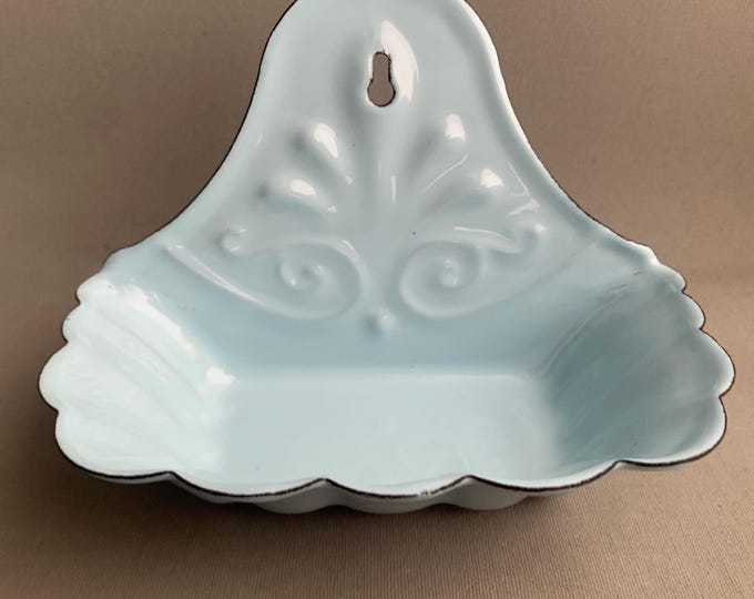 wall hung enamel soap dish