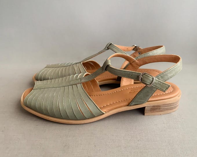 leather soled hand made leather sandels size 41 uk 8