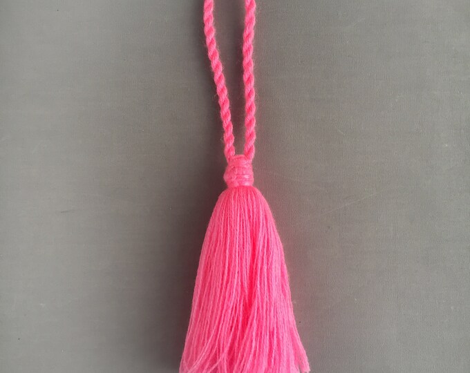 Hand made pure wool tassel