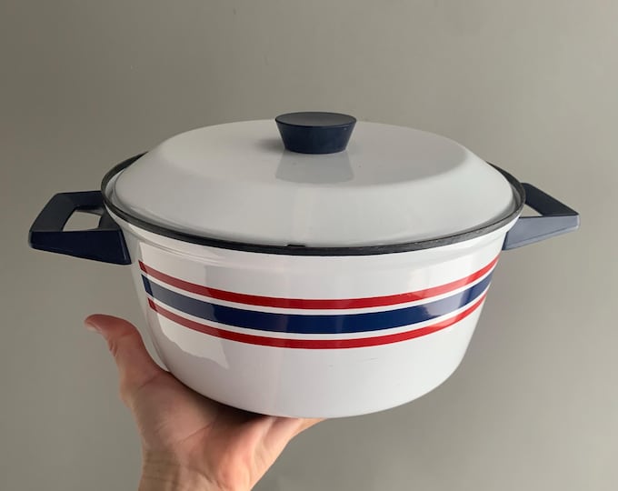 1960s Catherineholm for Club Celebration enamel pot with lid norway