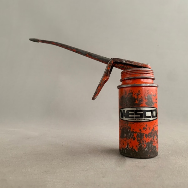old oil can