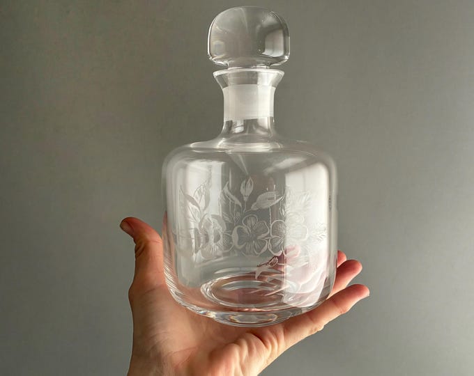 Dartington modernist crystal decanter