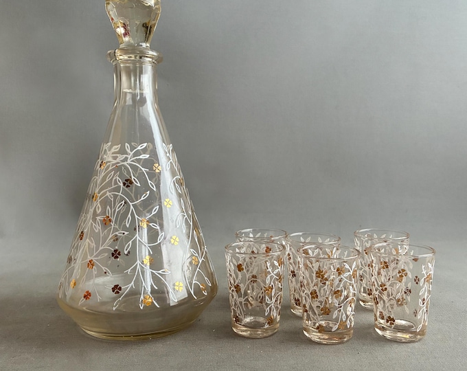 little glass decanter and 6 shot glasses