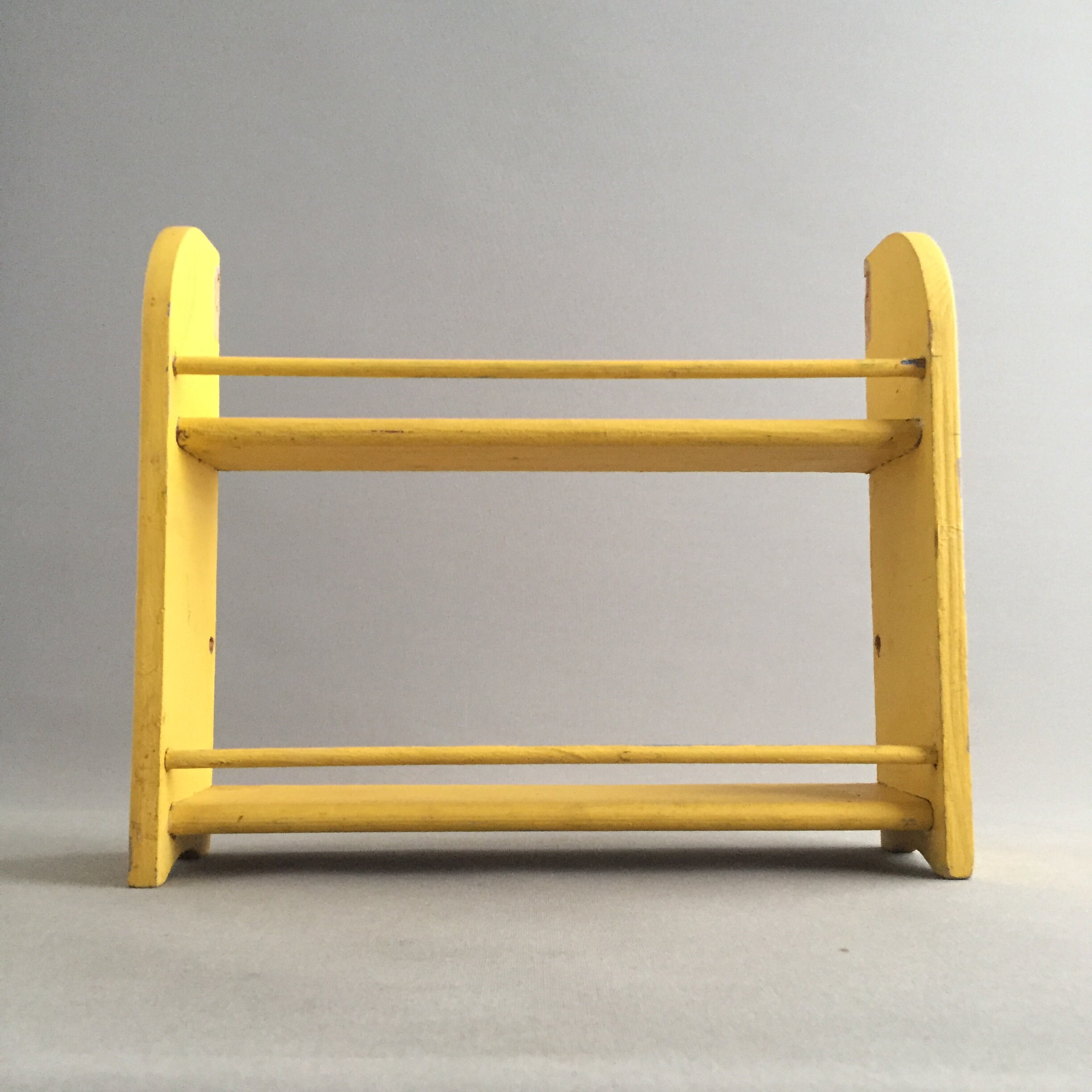 little yellow spice rack