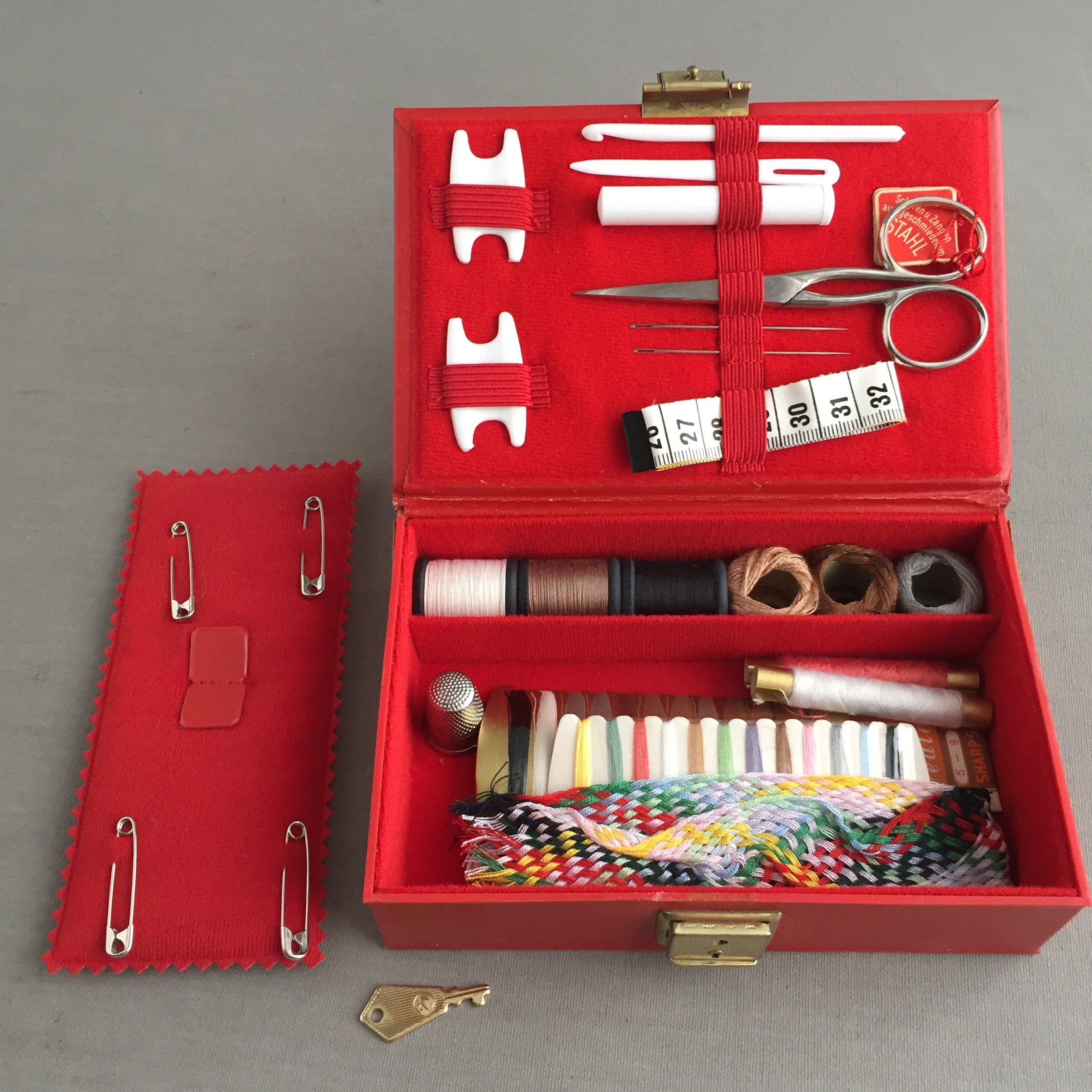 Wtrvintage Sewing Kits 89