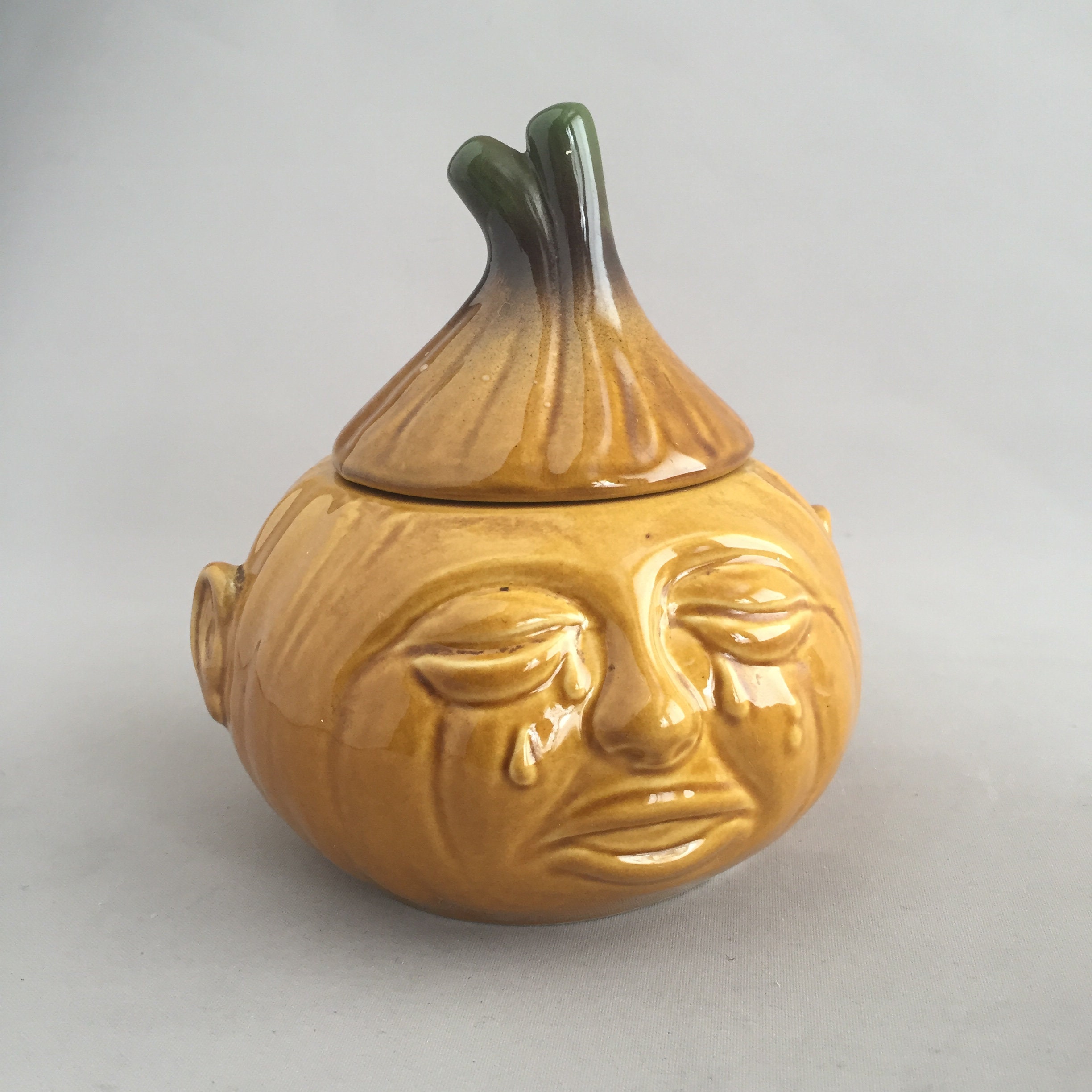 1960s pickled onion jar by Royal Norfolk, Staffordshire pottery