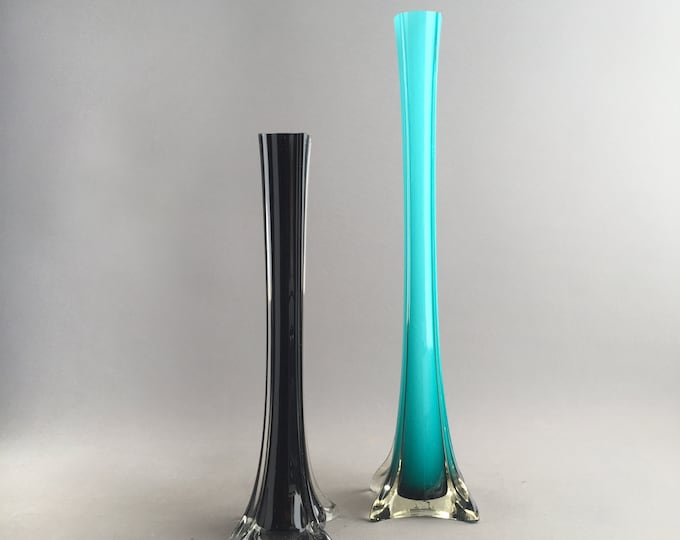 1950s glass vase set