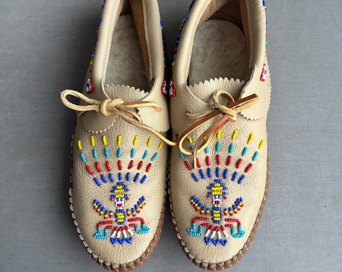 Vintage Taos buckskin leather moccasins