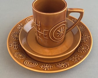 Portmeirion totem brown coffee cup, saucer and cake plate