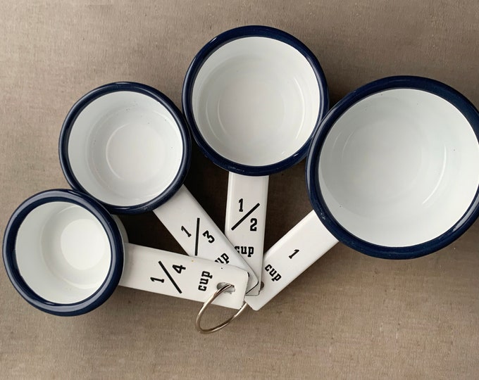enamel measuring cup set